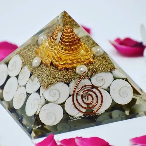 Laxmi Yantra Pyramid - Image 2